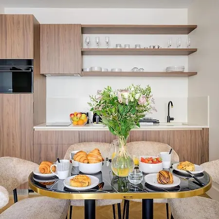 Stunning Family Flat - Grands Boulevards - With Ac 巴黎
